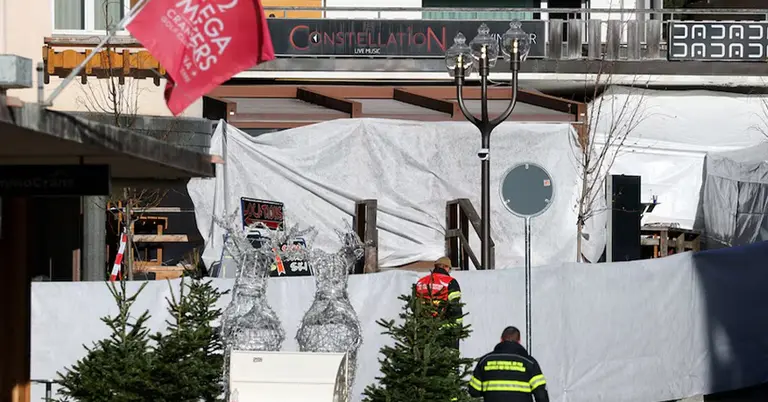 সুইজারল্যান্ডে স্কি রিসোর্টে বিস্ফোরণ, নিহত অন্তত ৪০